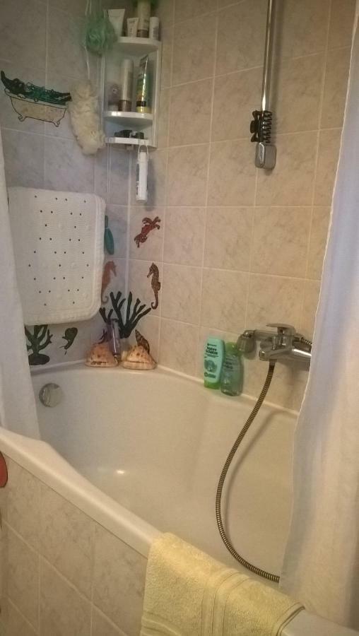 Gemuetl. Ferienwohnung Und Privatzimmer Hamburg Exterior foto